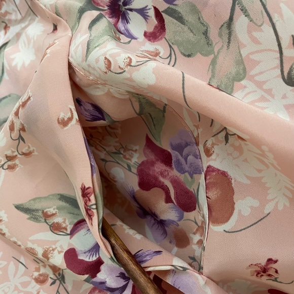 Vintage California Dynasty Floral Lace Robe - Picture 5 of 8